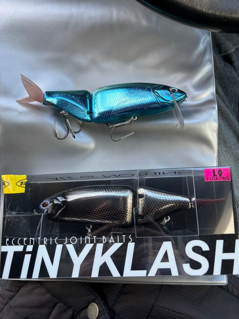 DRTタイニークラッシュH i ブルーボンバー中古
