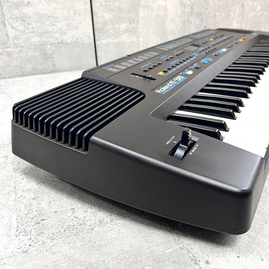Roland シンセサイザー E-38 イタリア製