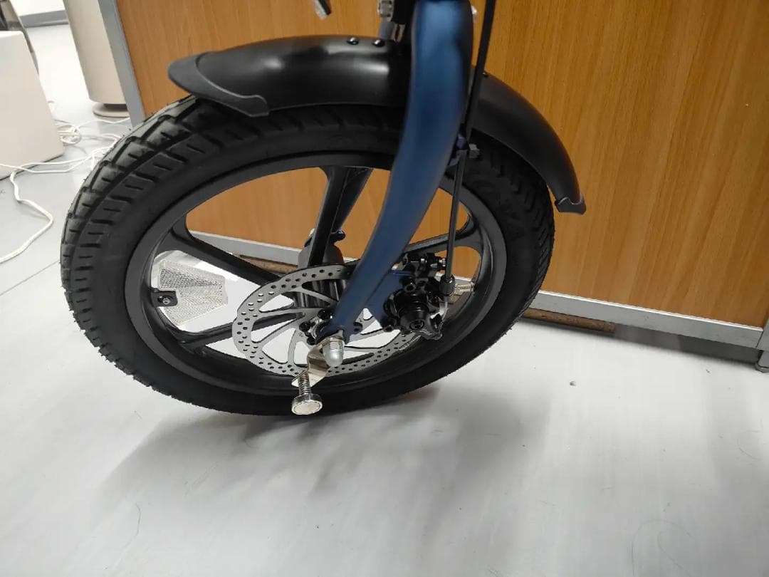 【在庫残りわずか！】電動アシスト自転車ERWAYA01 Liteネイビー