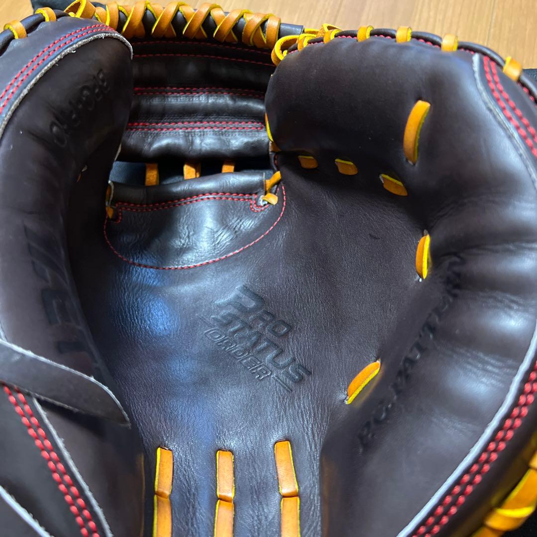 超限定ゼットプロステイタスオーダーキャッチャーミット