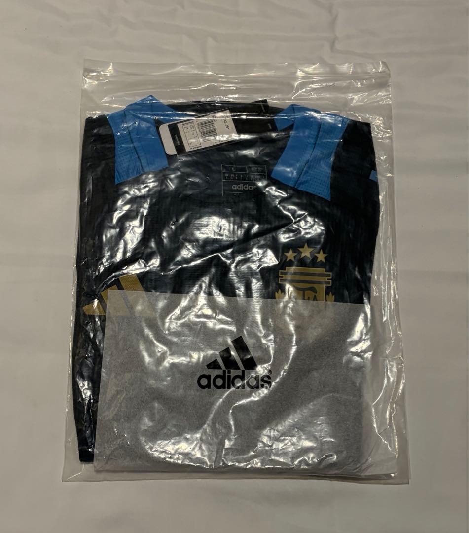 〖新品タグ付き〗アルゼンチン代表 トレーニングシャツ Lサイズ 24-25