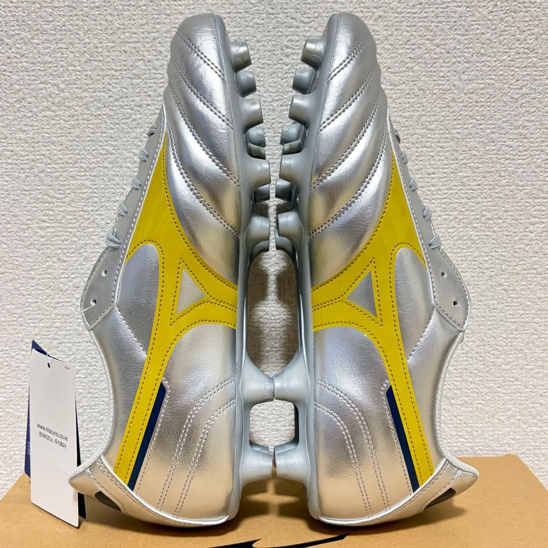 【海外限定】 ミズノ モレリア 2 クラブ 26cm 新品 MORELIA