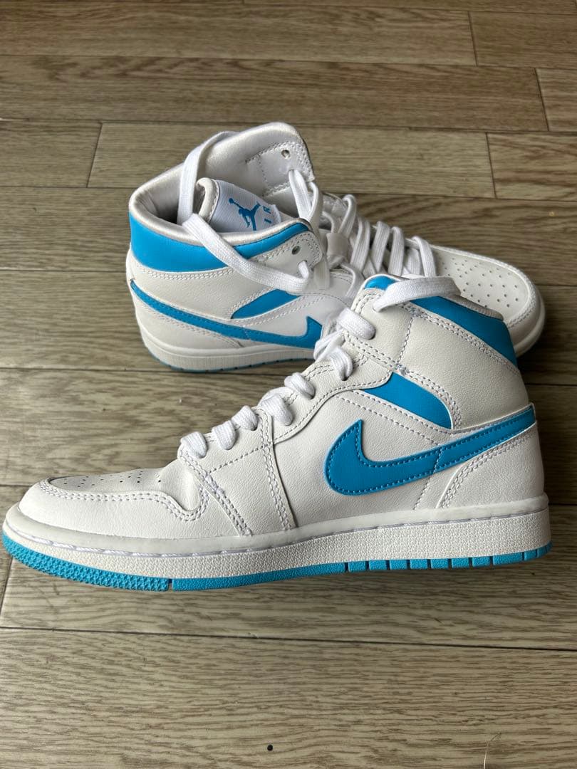 Nike Air Jordan 1 Mid ホワイト/ブルー