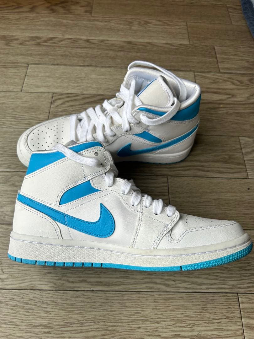 Nike Air Jordan 1 Mid ホワイト/ブルー