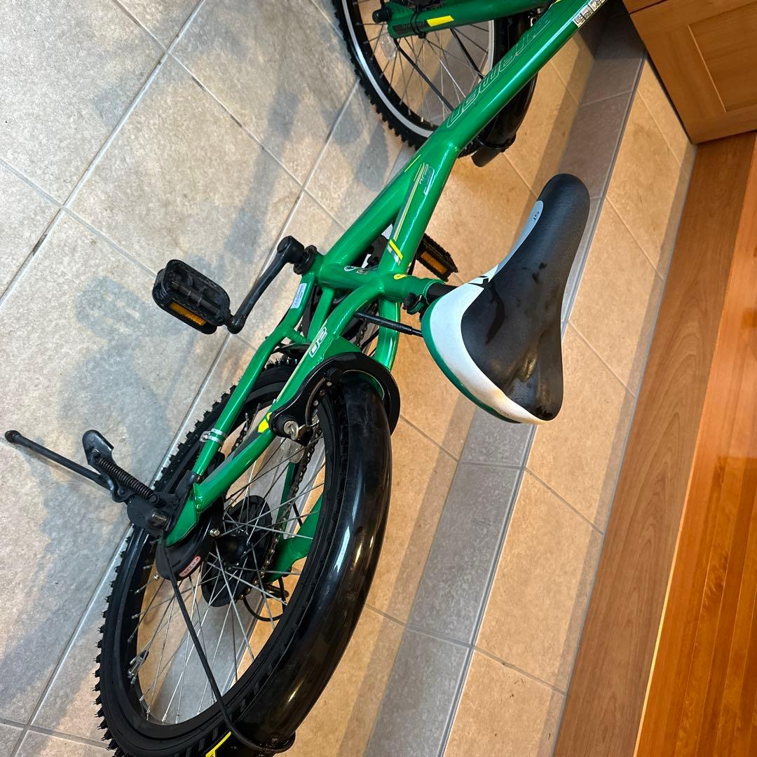シマノ　自転車　キッズ　20インチ　グリーン
