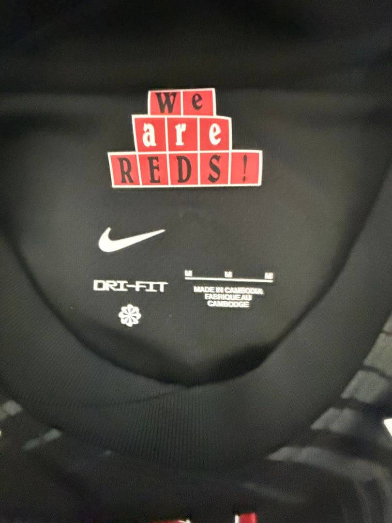 浦和レッズ Nike DRI-FIT シャツ Mサイズ 黒
