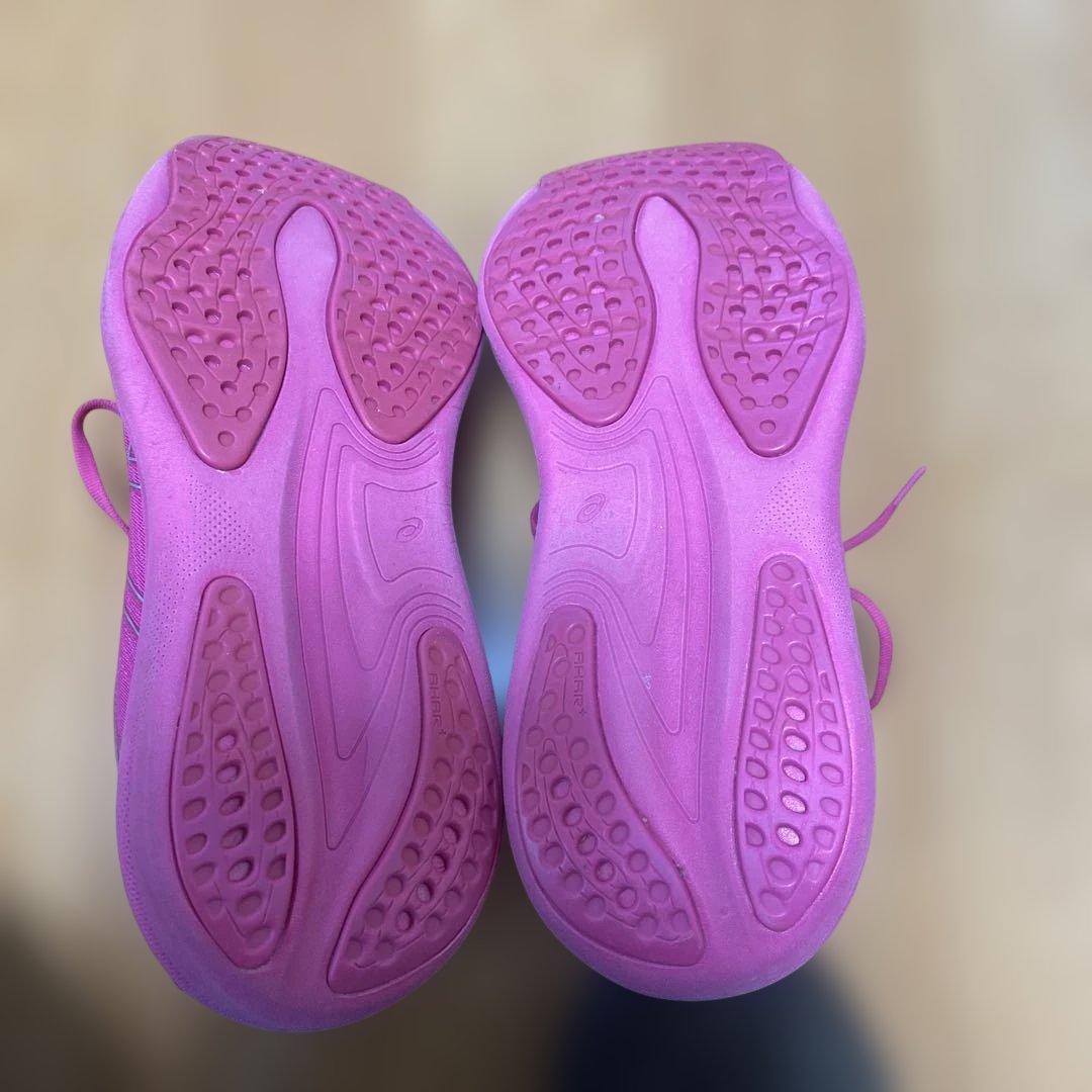 ASICS ゲルニンバス25 ピンク