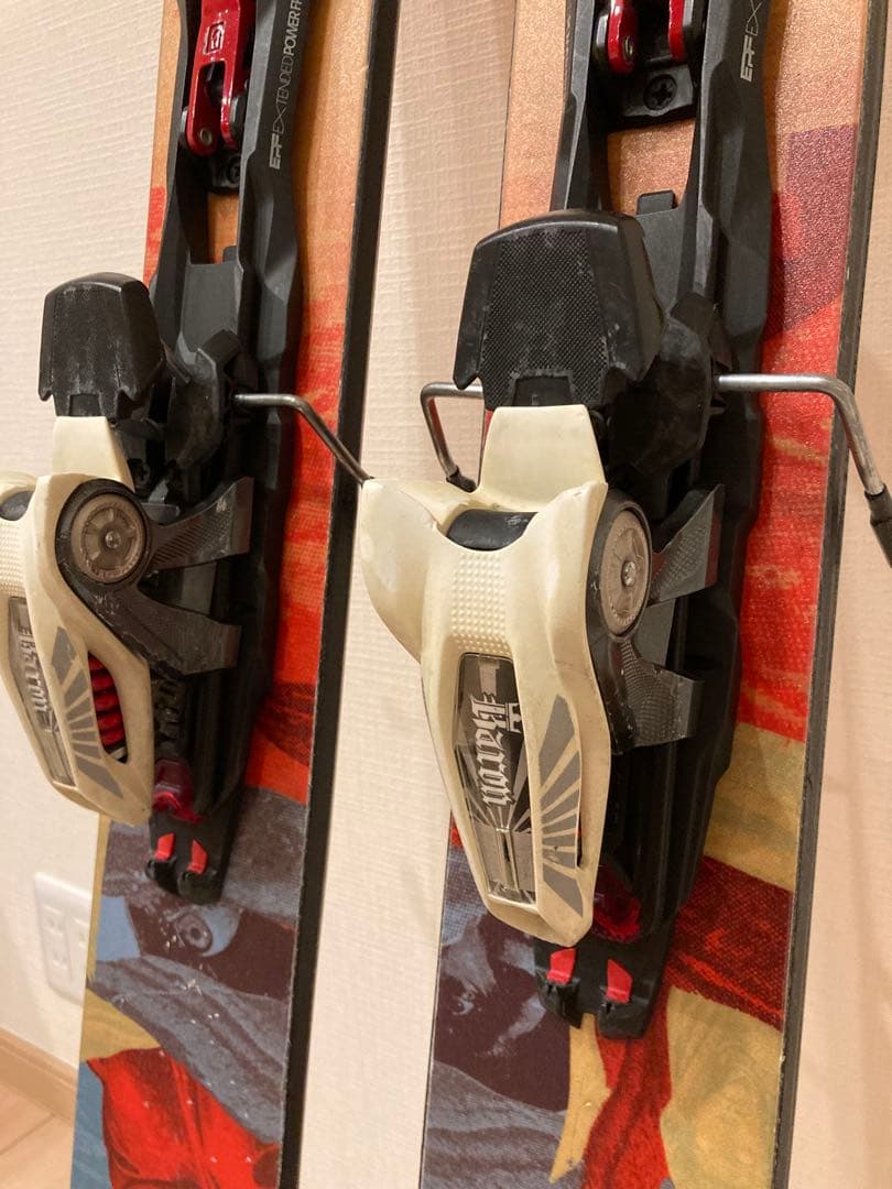 スキー MOMENT SKI GHOST TRAIN 178cm