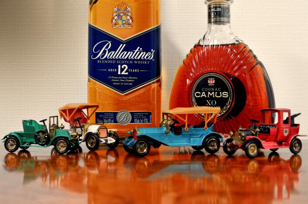 ★MATCHBOX　ミニカー クラシックカーコレクション集飾りケース♪