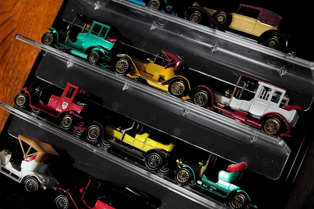 ★MATCHBOX　ミニカー クラシックカーコレクション集飾りケース♪