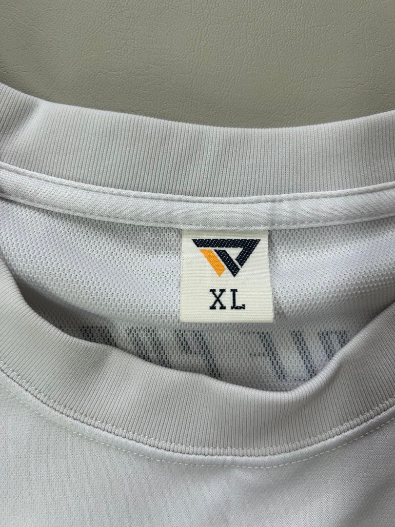駒澤大学　バスケ　Tシャツ　ロンT