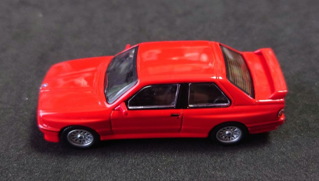 MINI GT  M3 E30 Henna Red 2台セット