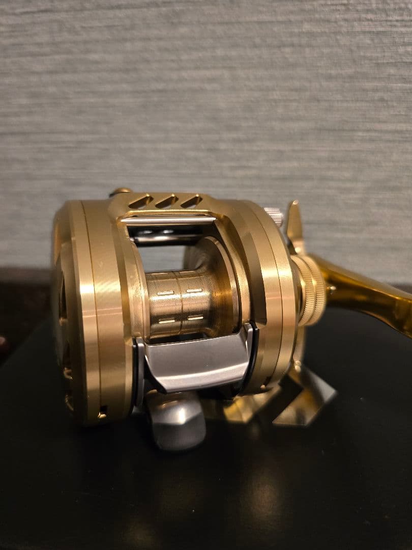 美品　DAIWA　バサラ　150