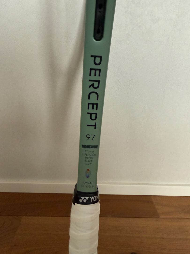 【美品】YONEX PERCEPT 97 G2