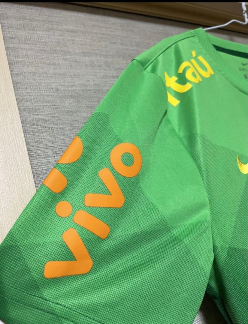 ブラジル代表　　練習着　NIKE　フルスポンサー　トレーニングウェア