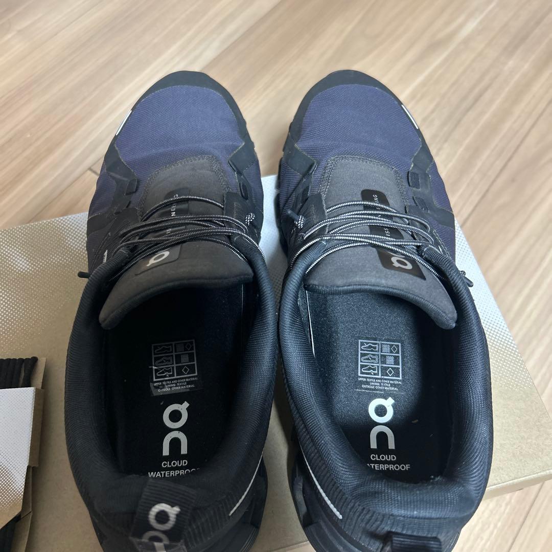 On Cloud6 Waterproof 26センチ