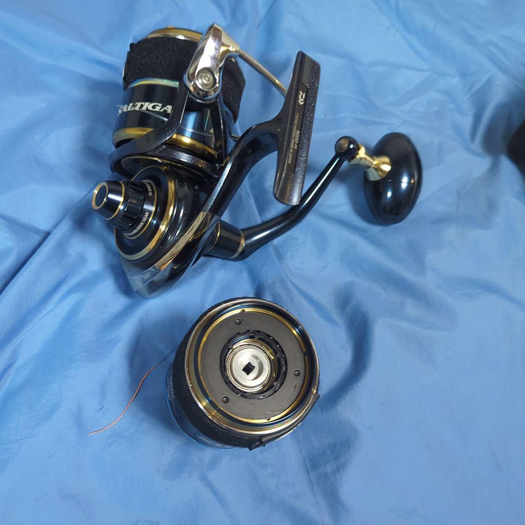20ソルティガ　8000　HG　＋　8000新品スプール