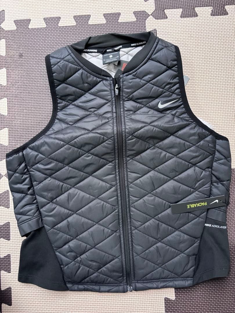 NIKE AEROLAYER ベスト
