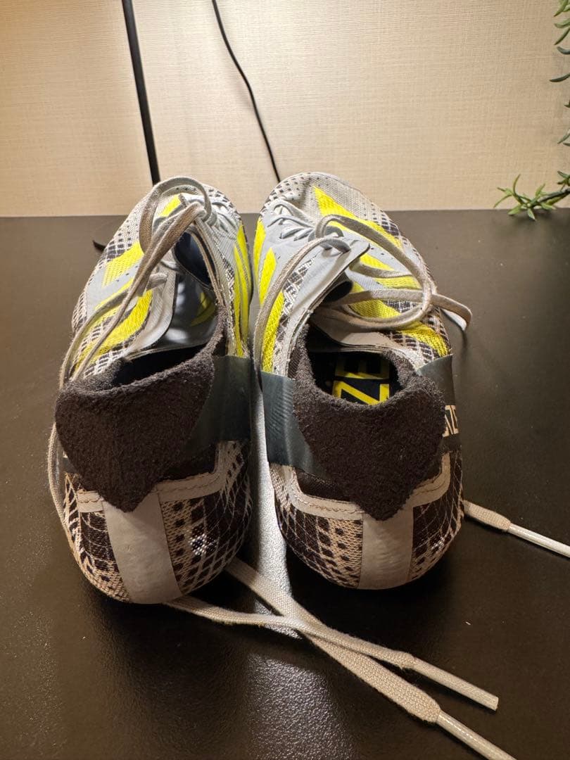 ADIZERO フィネス 薄底 27.0cm 3段ピン付属