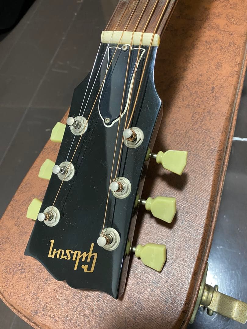 アコースティックギター　Gibson