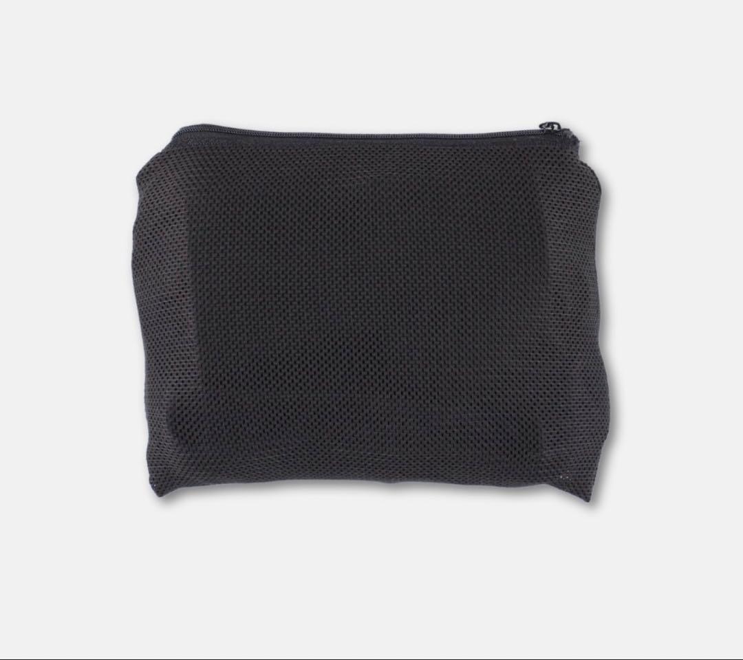 美品 tangram タングラム PACKABLE NYLON VEST カモ