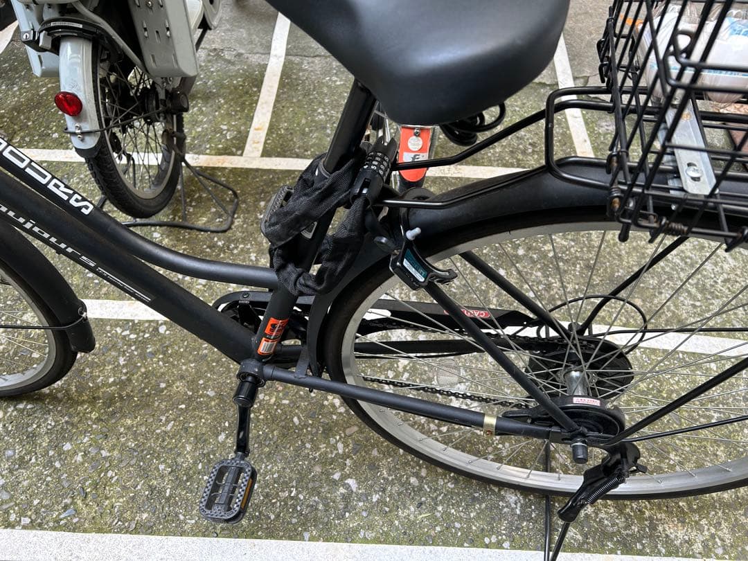 【大阪市内手渡し限定】27インチ・ブラック・変速付き自転車／状態良#発送不可