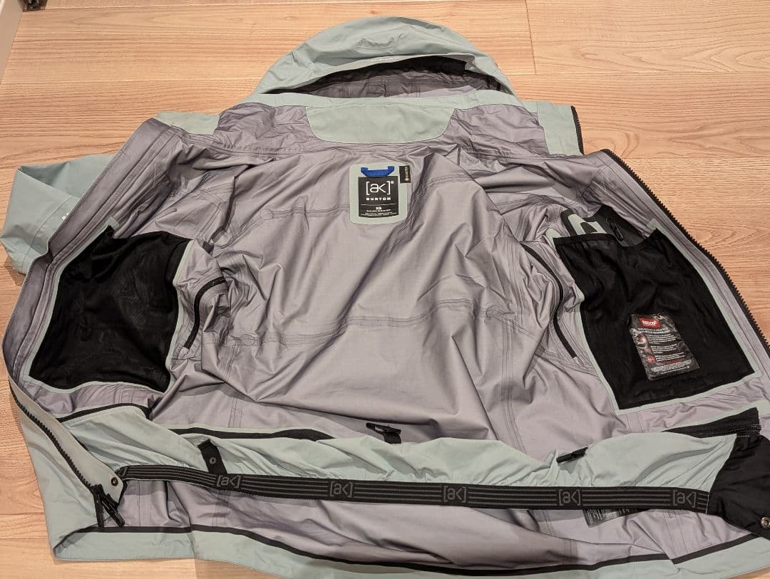 Burton [ak] HOVER GORE-TEX STRETCH 3L 美品