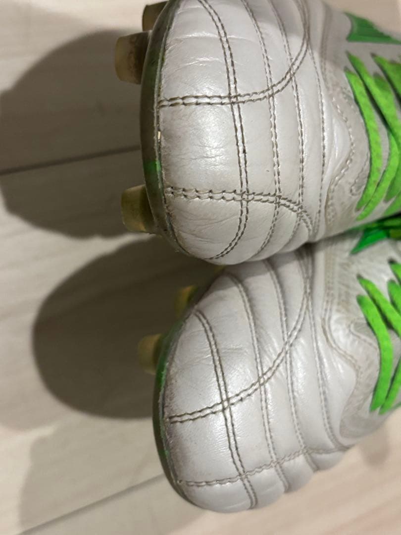 モレリアネオIV β JAPAN(サッカー／フットボール)希少サイズ23cm