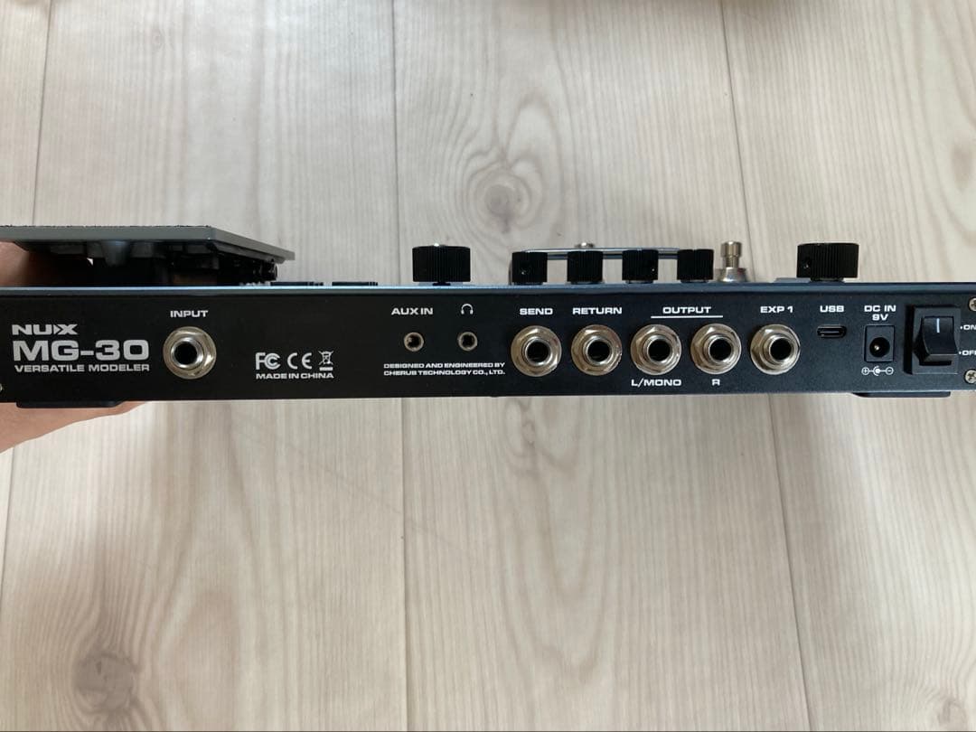 NUX MG-30 デジタルモデリングエフェクター