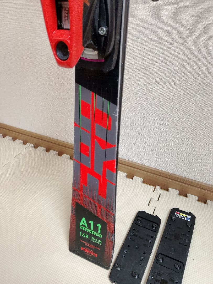 ロシニョール スキー板 SL 149cm 1本のみ