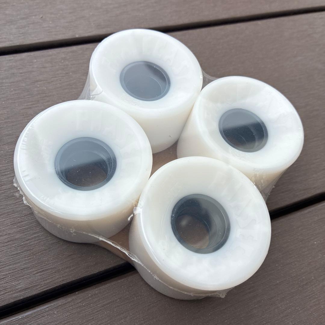 スケートボード PHASECASTER - SOFA TONE 56MM - WHITE