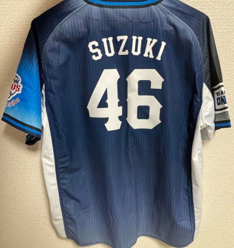 埼玉西武ライオンズ 背番号46 鈴木将平選手 ビジターユニフォーム サイズL