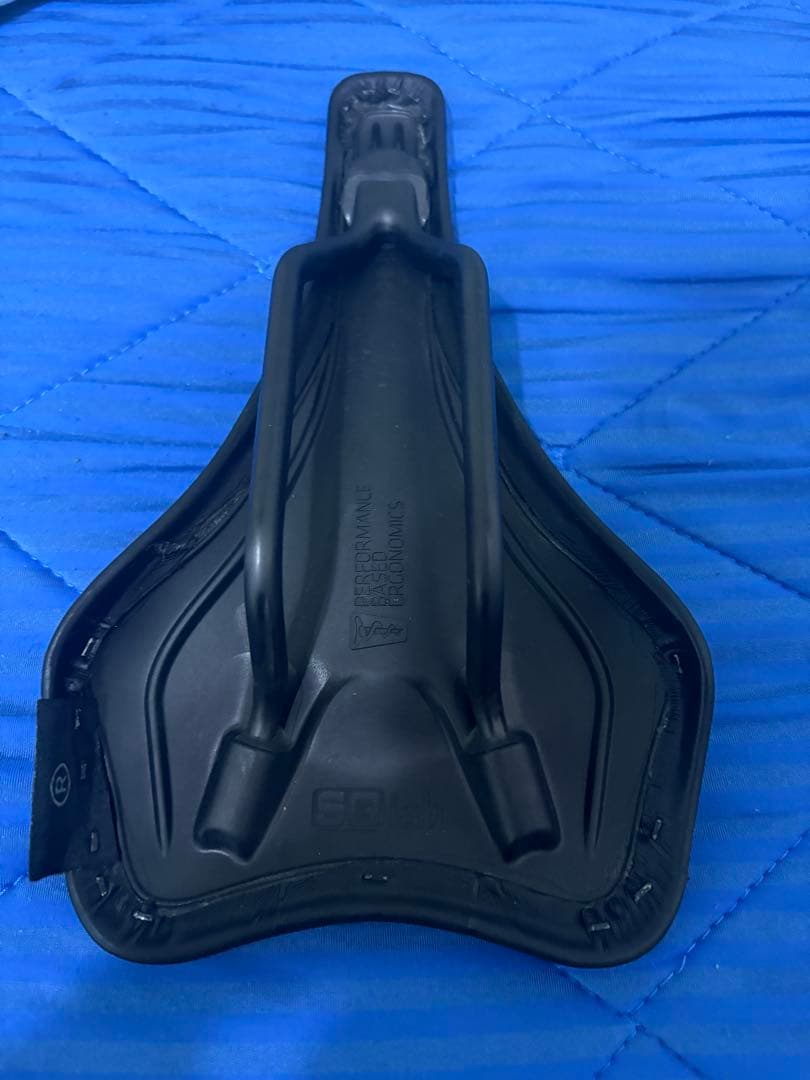 パーツ SQlab Saddle 612 ERGOWAVE R Carbon 12cm