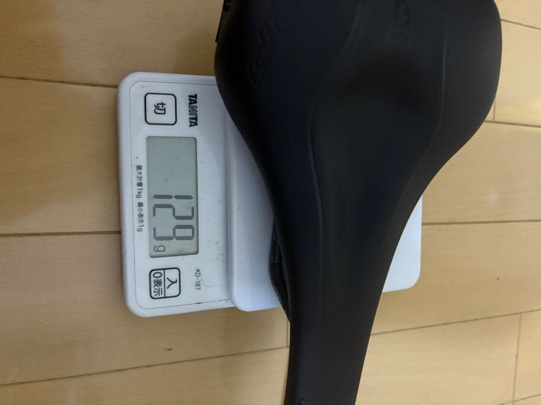 パーツ SQlab Saddle 612 ERGOWAVE R Carbon 12cm