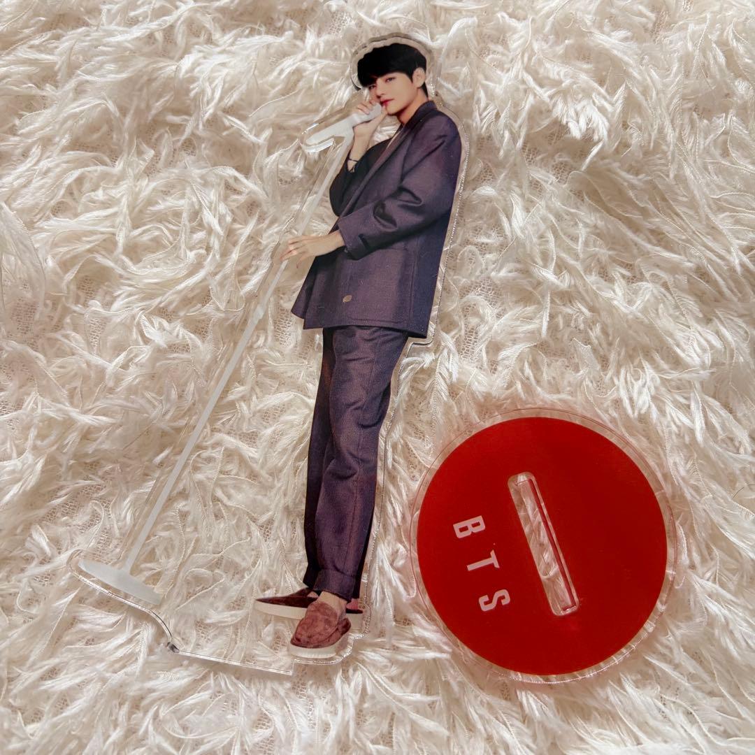 BTS V テテ アクスタ アクリルスタンド 2点セット
