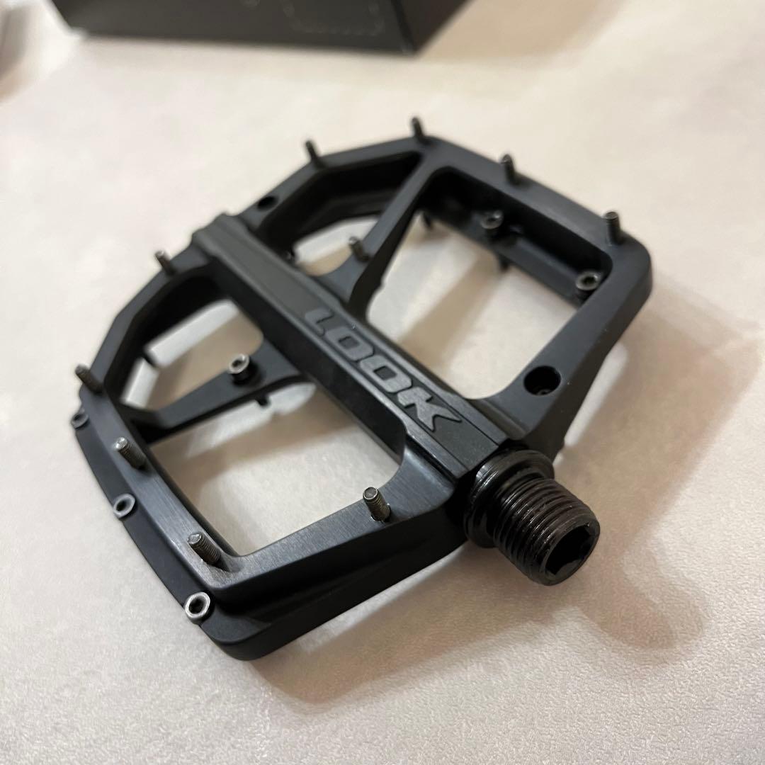 【新品未使用】LOOK Trail Roc + ルック フラットペダル トレイル