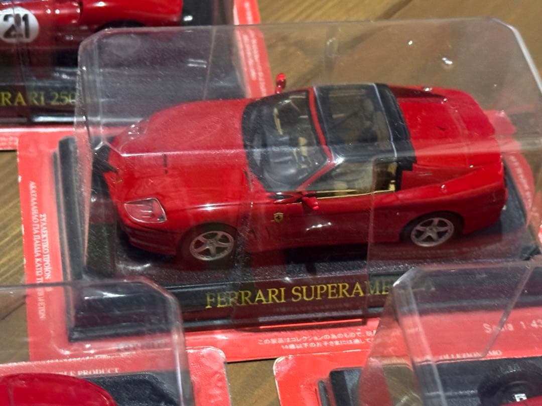 フェラーリミニカー 15台セット 赤