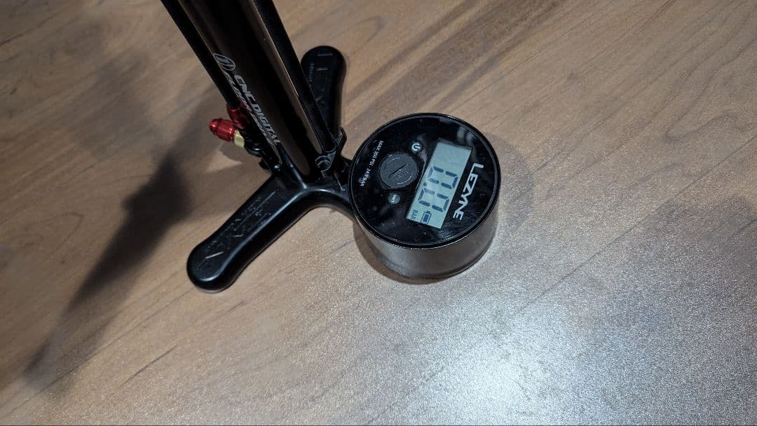 LEZYNE フロアポンプ CNC DIGITAL FLOOR DRIVE