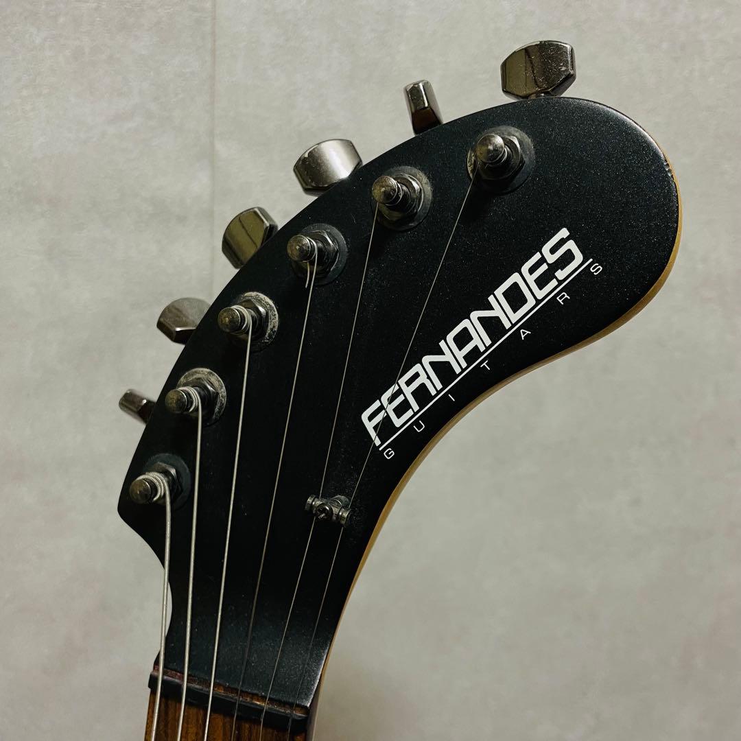 FERNANDES ZO-3 芸達者 ブラック　アンプスピーカー内蔵　ガンメタ
