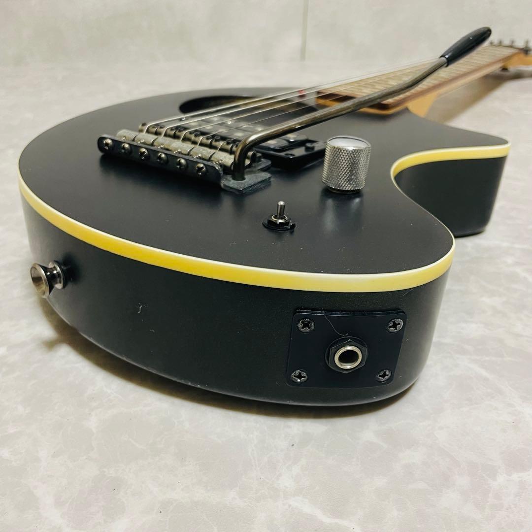 FERNANDES ZO-3 芸達者 ブラック　アンプスピーカー内蔵　ガンメタ