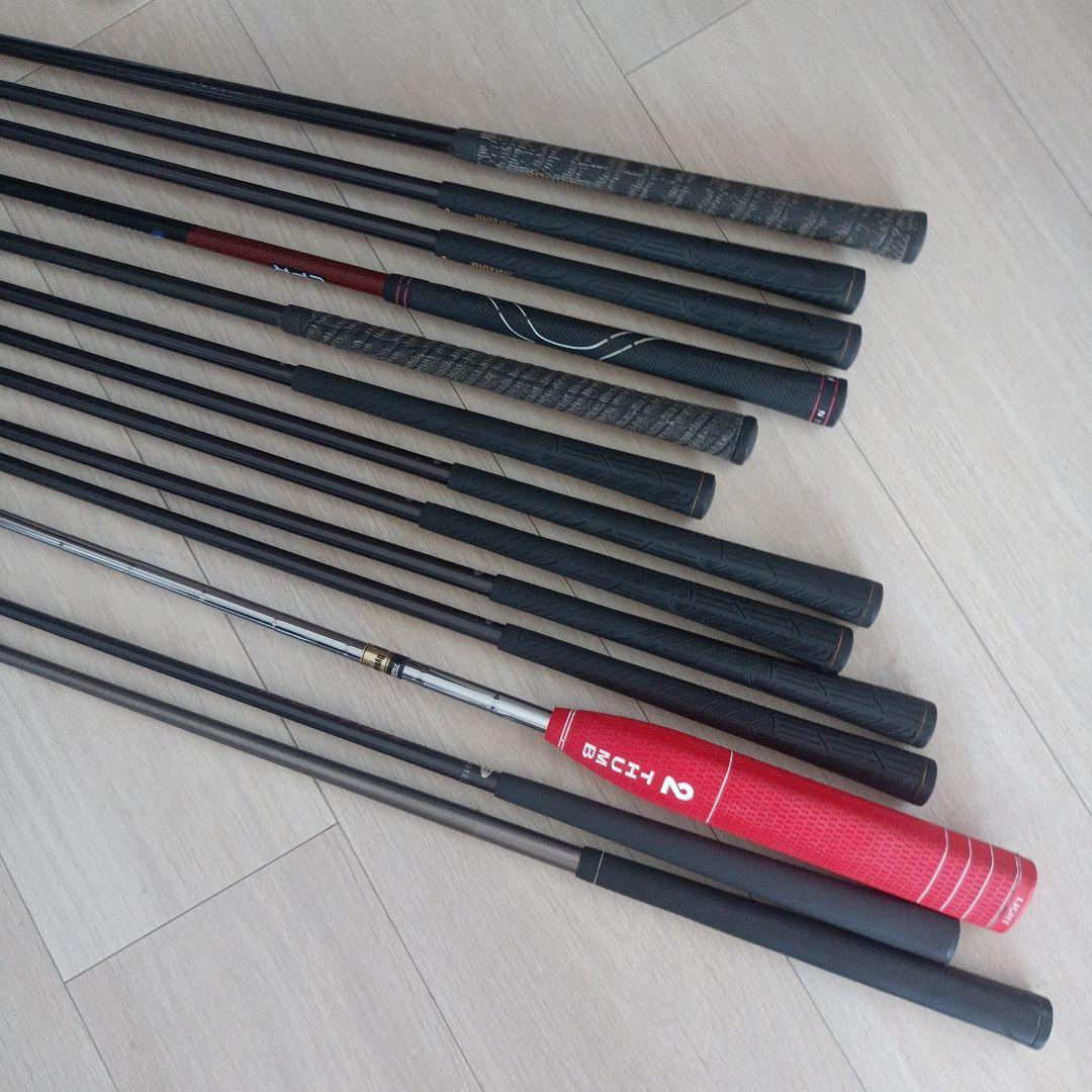 GOLF キャディバッグ 右用　黒と赤 クラブ付き13本セット