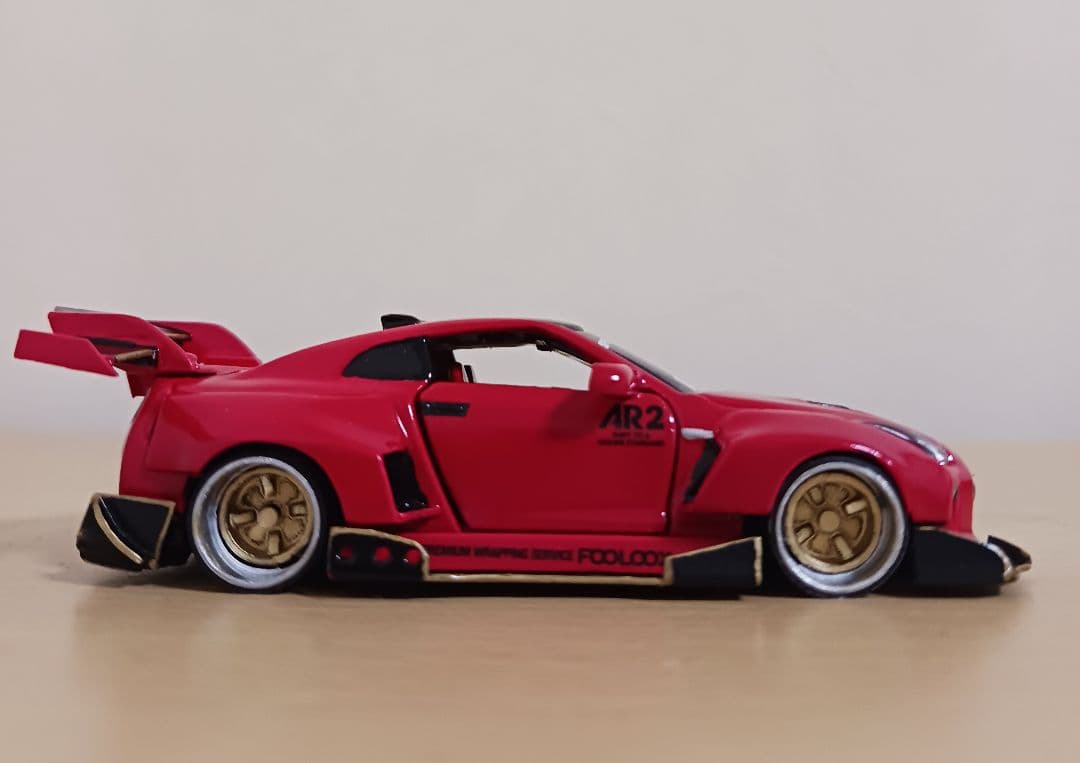 トミカ改造R35GT-Rスーパーシルエットワイドボディカスタムリバティウォーク風
