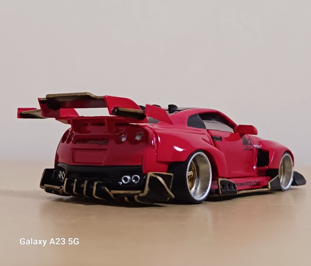 トミカ改造R35GT-Rスーパーシルエットワイドボディカスタムリバティウォーク風