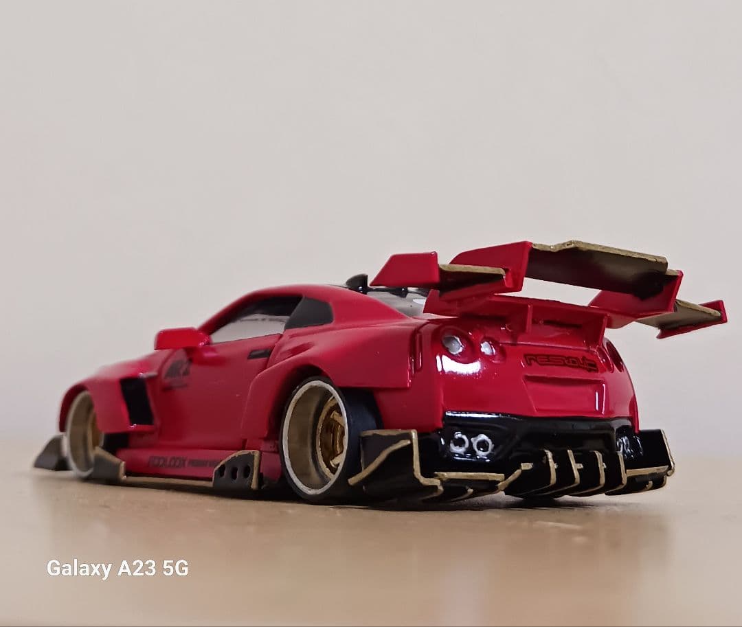 トミカ改造R35GT-Rスーパーシルエットワイドボディカスタムリバティウォーク風