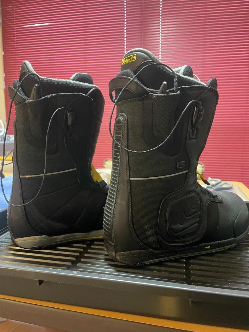 Burton Pirelli Ion スノーボードブーツ 27