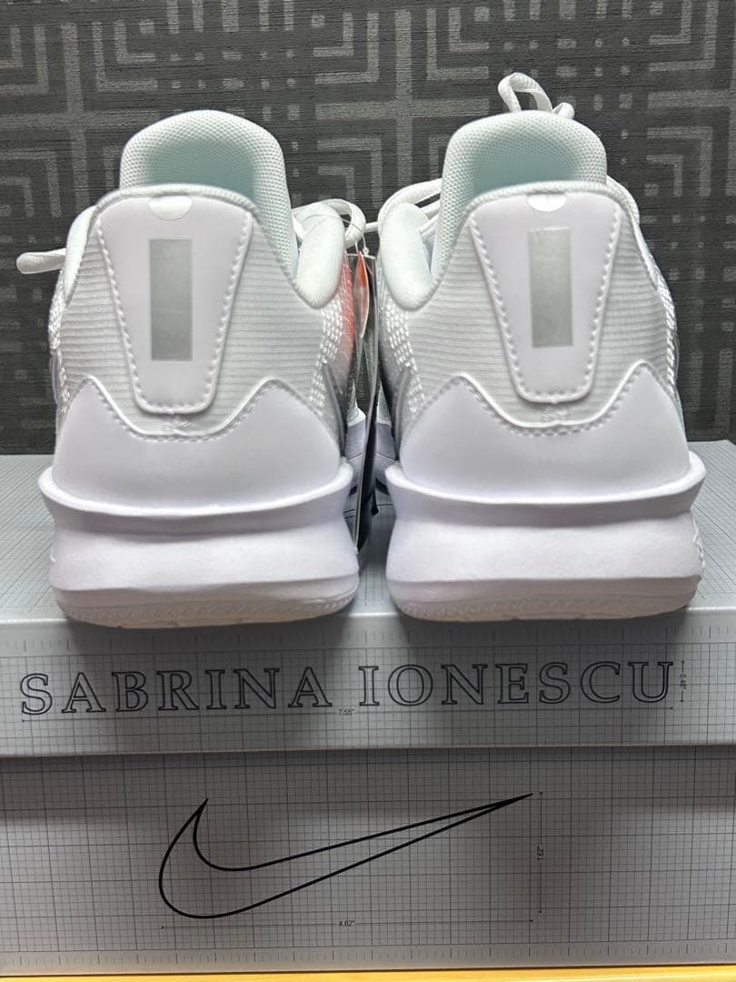 NIKEサブリナ3 メンズサイズ28.0cm