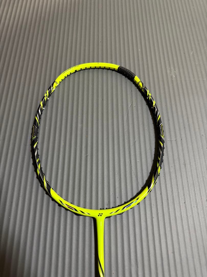 ヨネックス　YONEX NANORAY Z-SPEED (廃盤品)