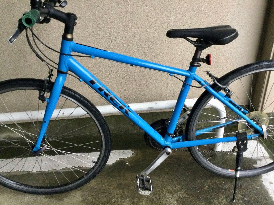 TREK FX2 クロスバイク 24段　17.5 東京