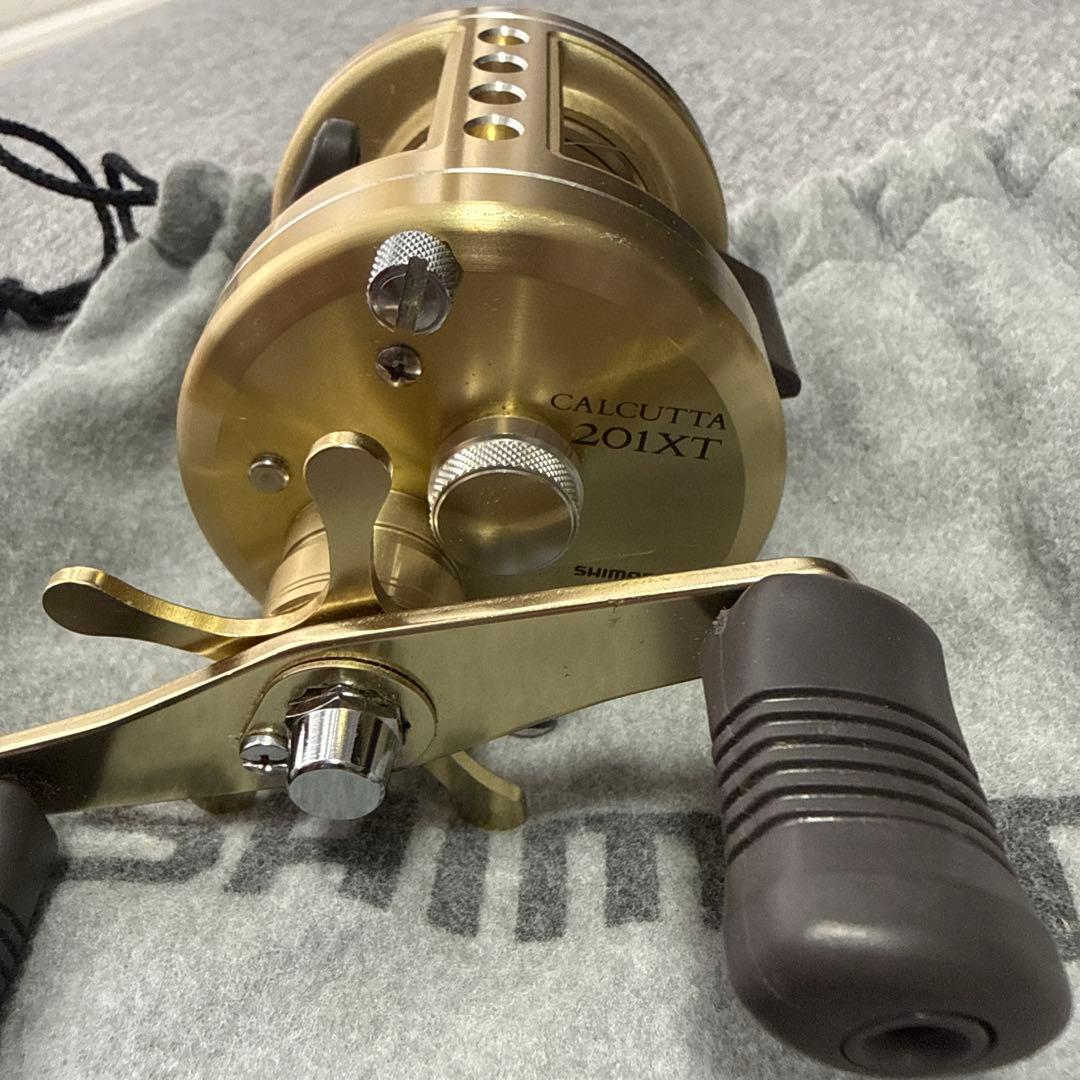 SHIMANO CALCUTTA 201XT ベイトリール