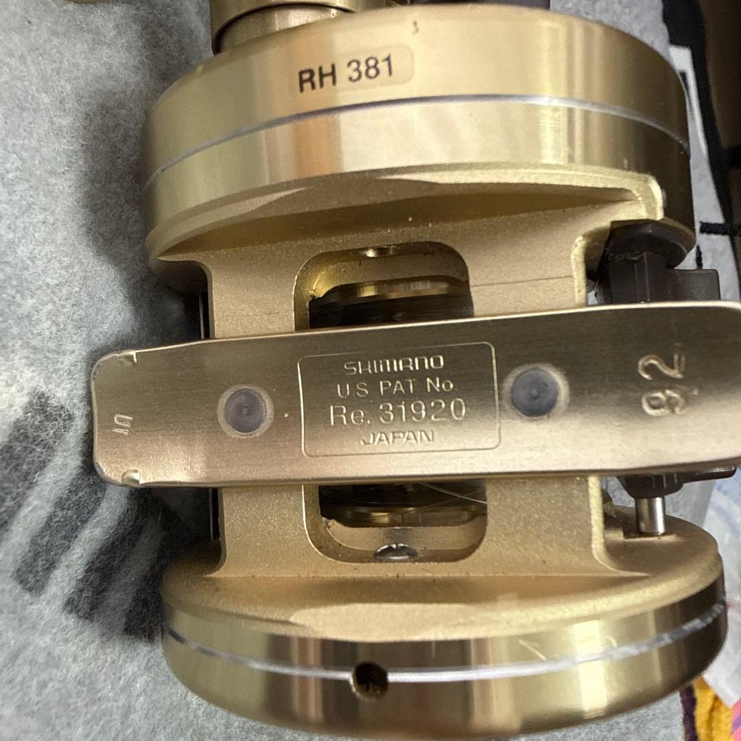 SHIMANO CALCUTTA 201XT ベイトリール